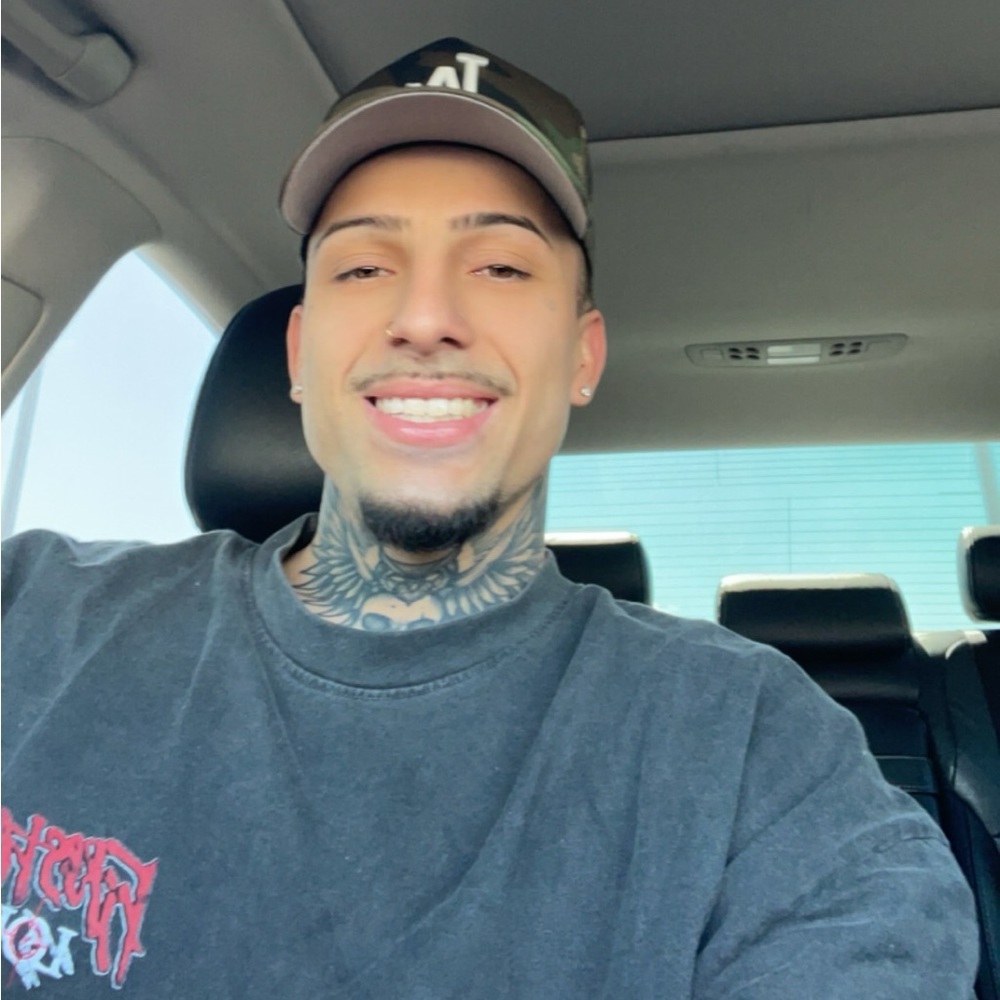 Meet your Posher, Devon